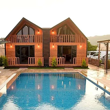 Aparthotel Irbec & Demre