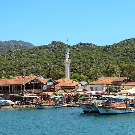 Irbec & Aparthotel Demre